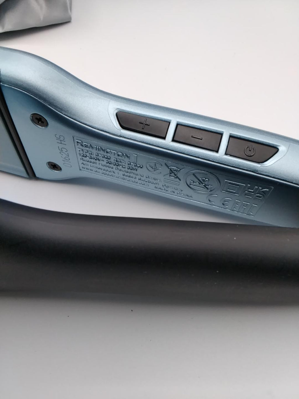 💇‍♀️ REMINGTON WET2STRAIGHT S7350, PIASTRA PER CAPELLI DA BAGNATI E ASCIUTTI, 140-230°C, DISPLAY LCD, PIASTRE EXTRA LARGHE 110 X 45 MM, TECNOLOGIA ANTICRESPO, ASTUCCIO TERMICO, AZZURRO, NUOVA