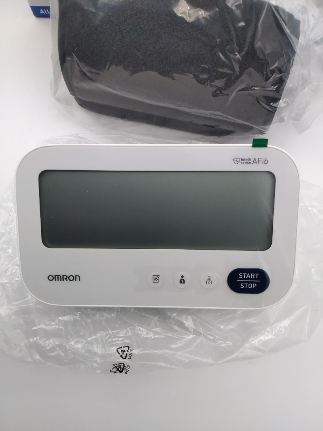 🩺OMRON X3 COMFORT AFIB HEM-7196-FLEO, MISURATORE DI PRESSIONE DA BRACCIO, RILEVAMENTO FIBRILLAZIONE ATRIALE AFIB, INTELLI WRAP 22-42 CM, 2 UTENTI, 60 MEMORIE, NUOVO